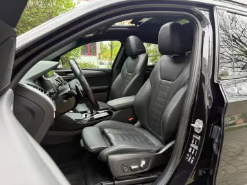 BMW X4 30 i M Sport Head Up