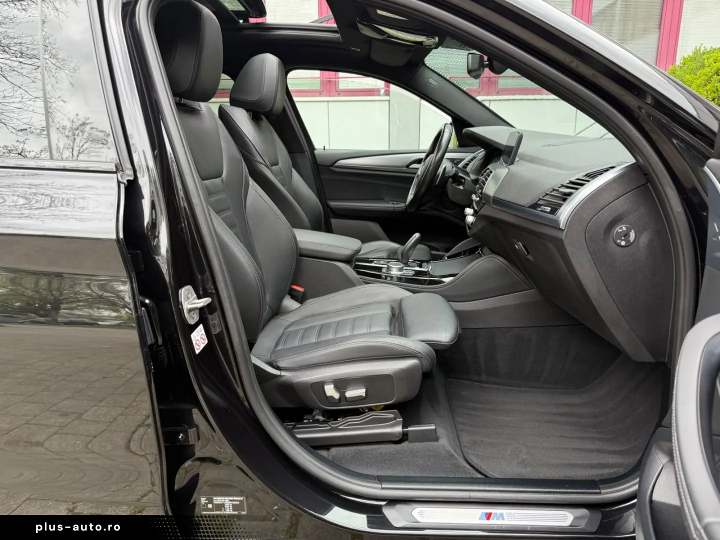BMW X4 30 i M Sport Head Up