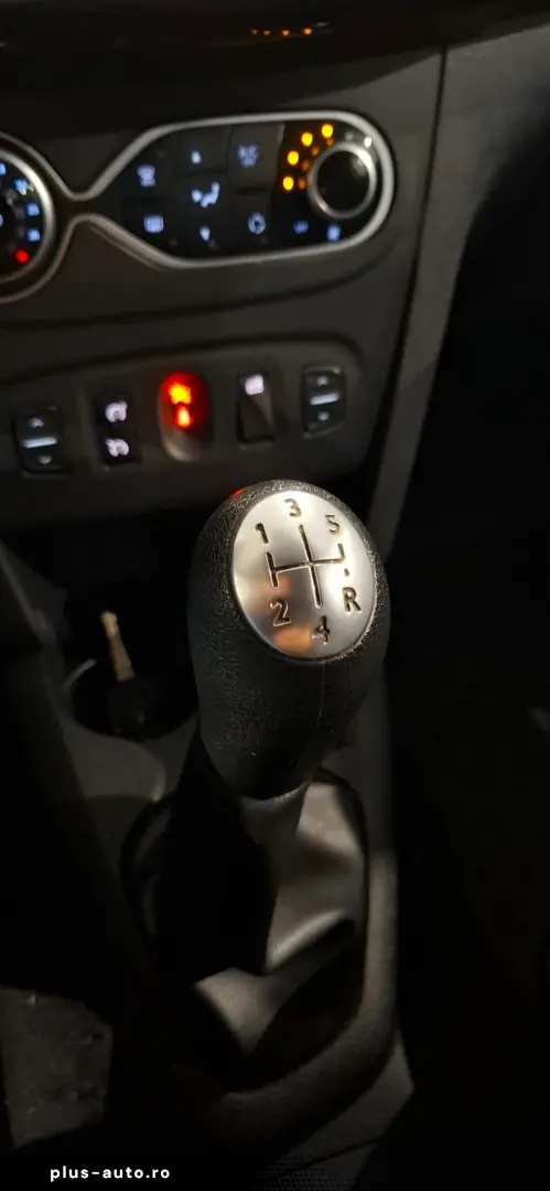 DACIA LOGAN 0.9 TCe 90CP Prestige Plus