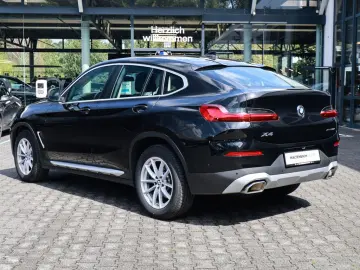 BMW X4 xDrive20i FACELIFT