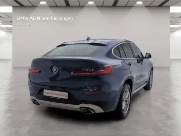 BMW X4 xDrive20i