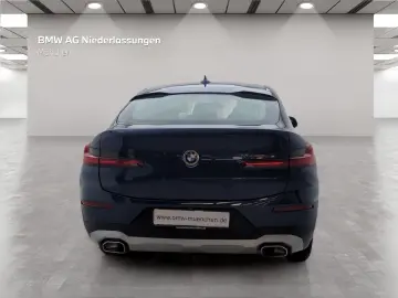 BMW X4 xDrive20i