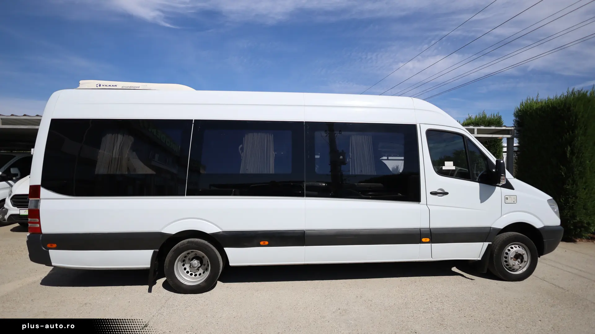 Mercedes-Benz Sprinter Microbuz 20 locuri 2.2D 163CP