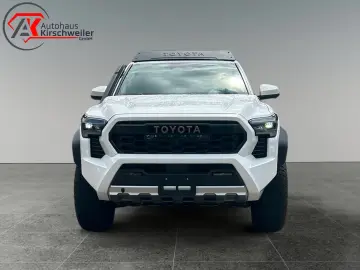 Toyota MY25 Tacoma Trailhunter