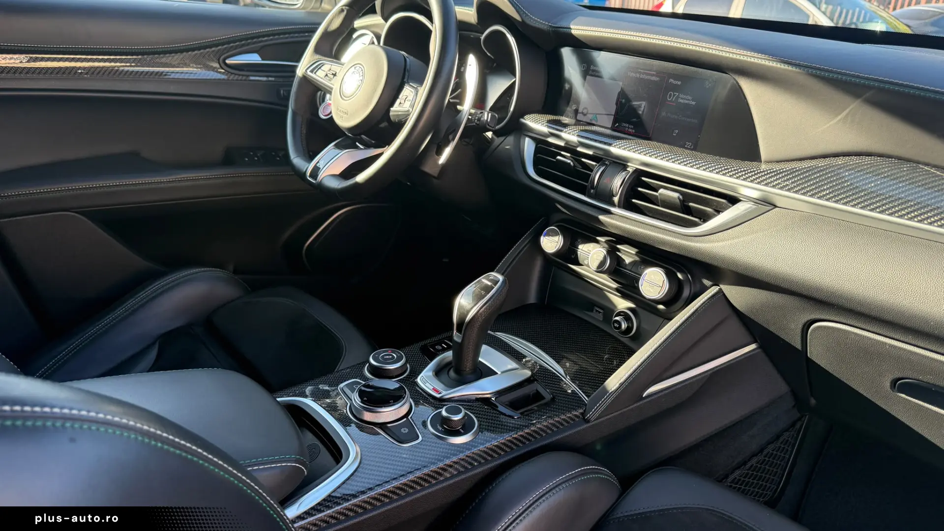 Alfa Romeo Stelvio 2.9 V6 Turbo AWD AT8 Quadrifoglio