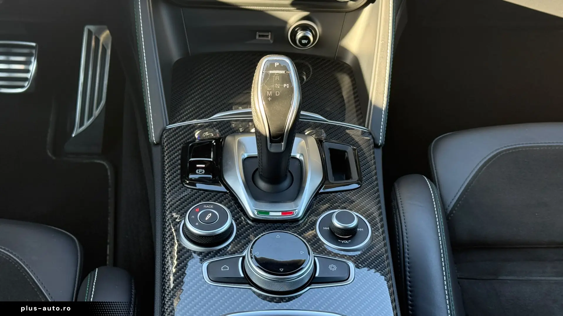 Alfa Romeo Stelvio 2.9 V6 Turbo AWD AT8 Quadrifoglio