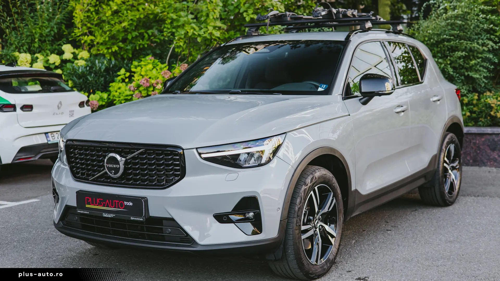 Volvo XC40 Plus Dark