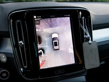 Volvo XC40 Plus Dark