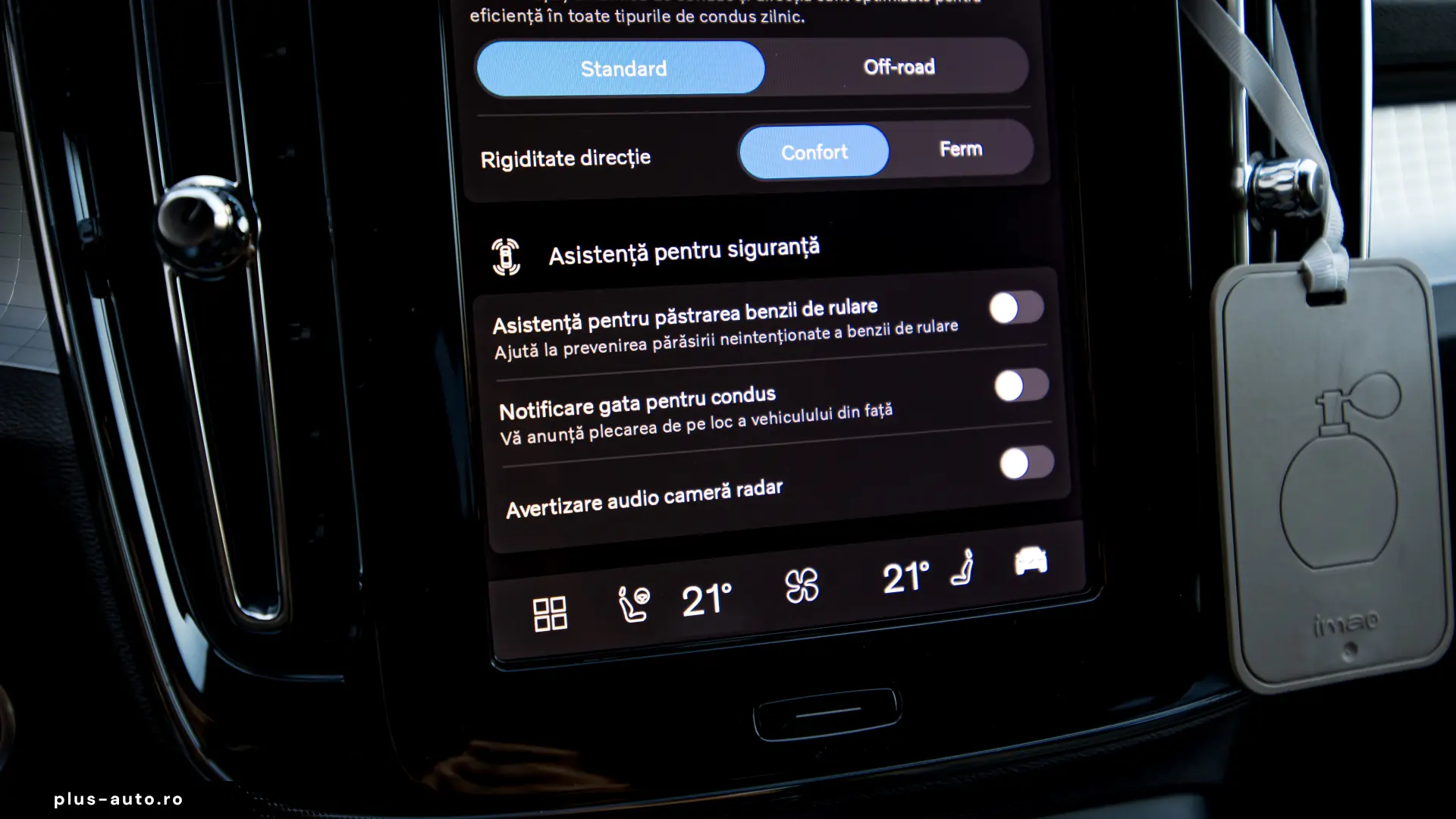Volvo XC40 Plus Dark