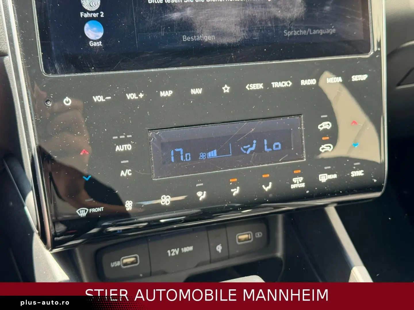 HYUNDAI Tucson Edition 30  Mild-Hybrid Automatik 81TKM