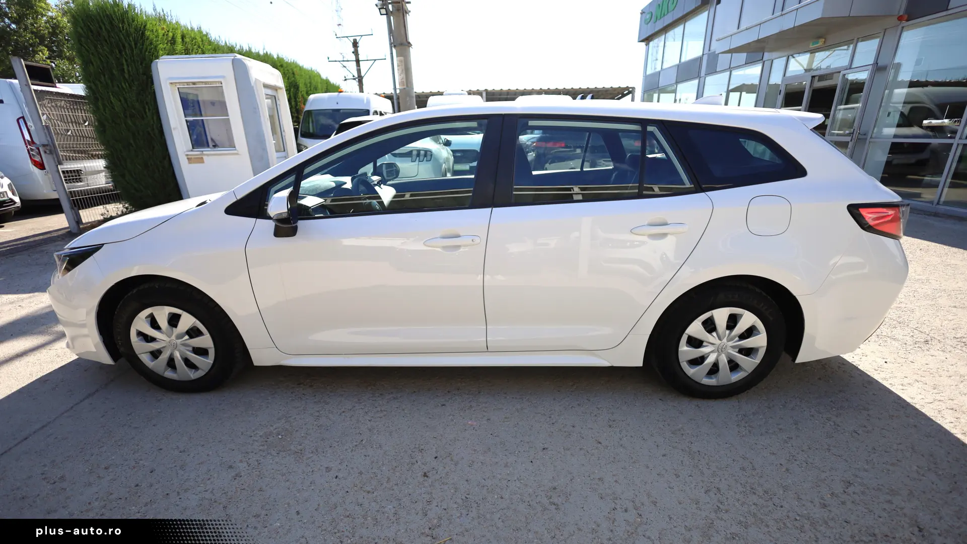 Toyota Corolla 1.8 Hybrid 98CP