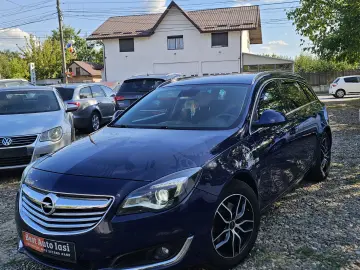 Opel Insignia Sport Tourer 2.0 140 CP