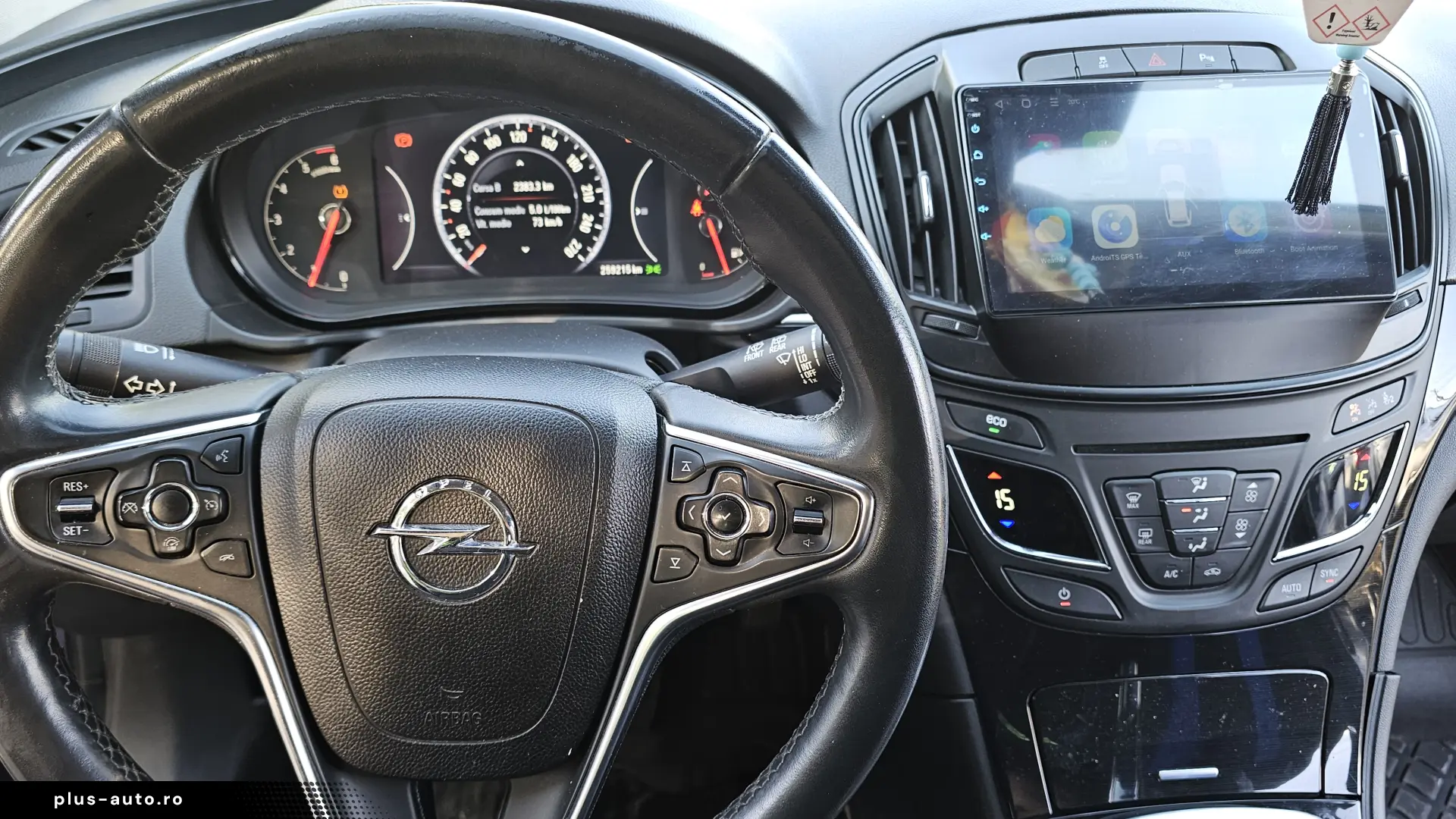 Opel Insignia Sport Tourer 2.0 140 CP