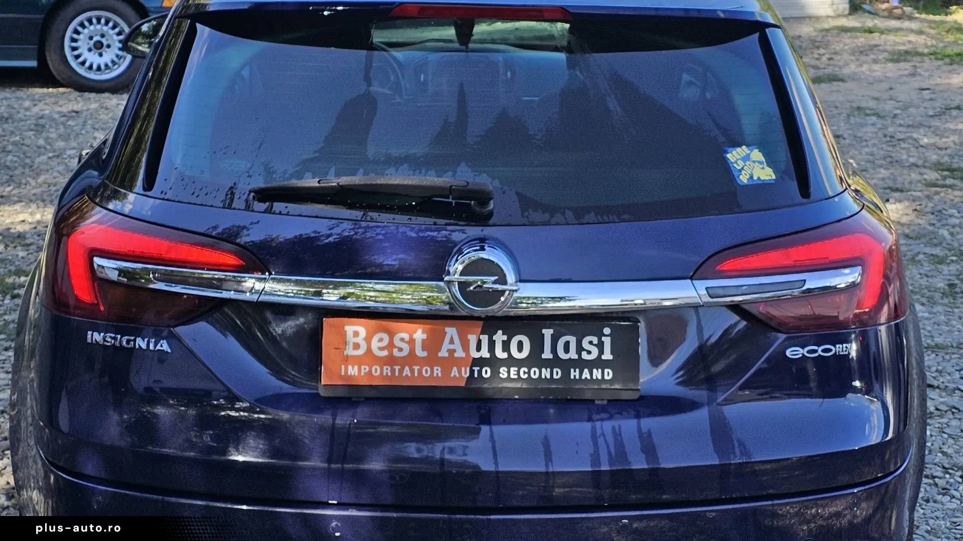 Opel Insignia Sport Tourer 2.0 140 CP