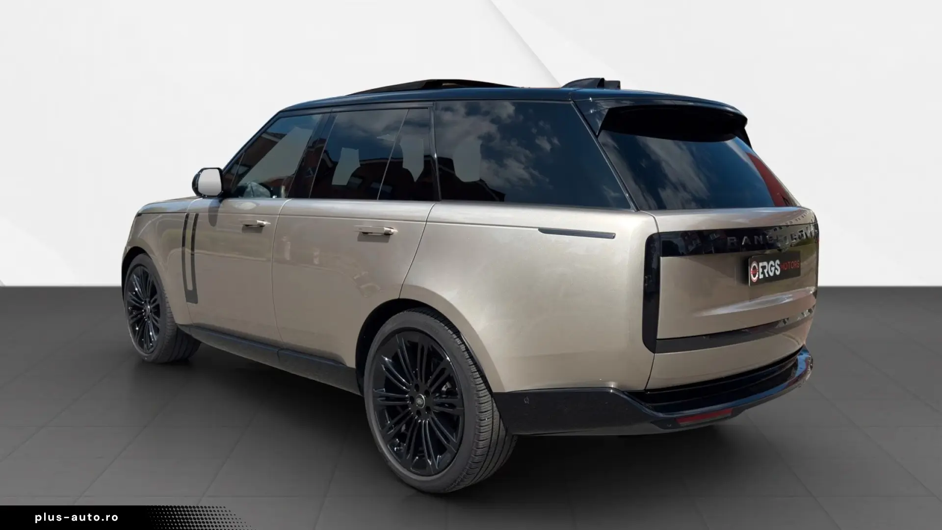 Land Rover Range Rover D350 HSE SWB  HUD 23  Pano Matrix