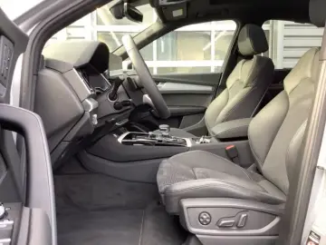Audi Q5 Sportback S line 40 TDI qu HuD Stdhz AHK Pano
