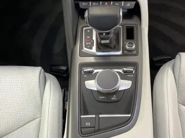 AUDI R8 Coupè V10 Performance LED