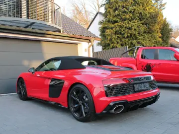 AUDI R8 Spyder V10 Performance