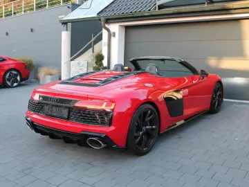 AUDI R8 Spyder V10 Performance