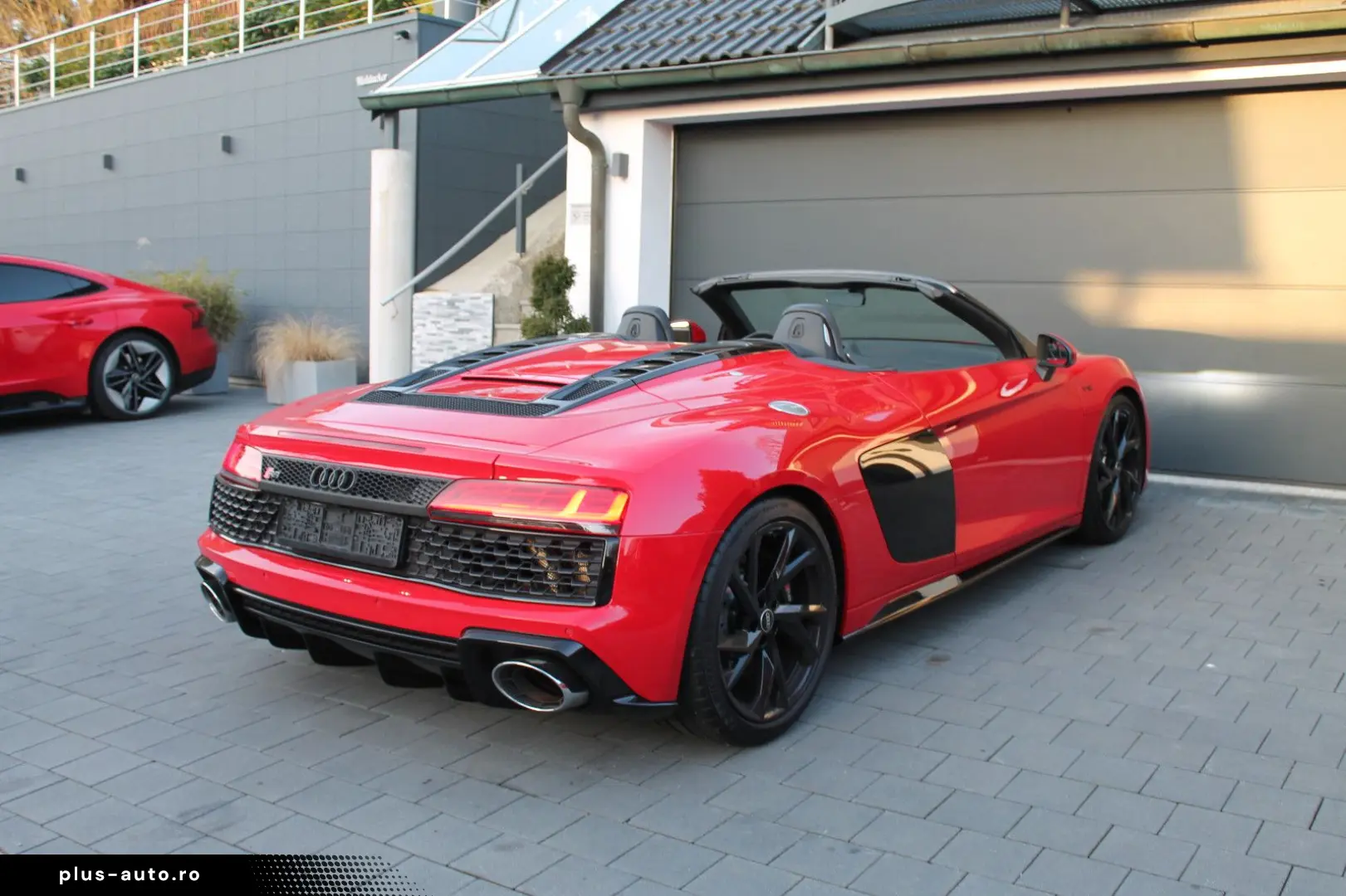 AUDI R8 Spyder V10 Performance