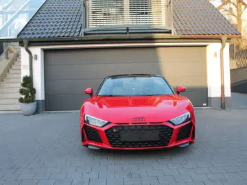 AUDI R8 Spyder V10 Performance