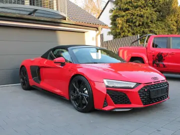 AUDI R8 Spyder V10 Performance