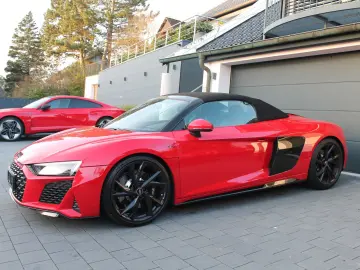 AUDI R8 Spyder V10 Performance