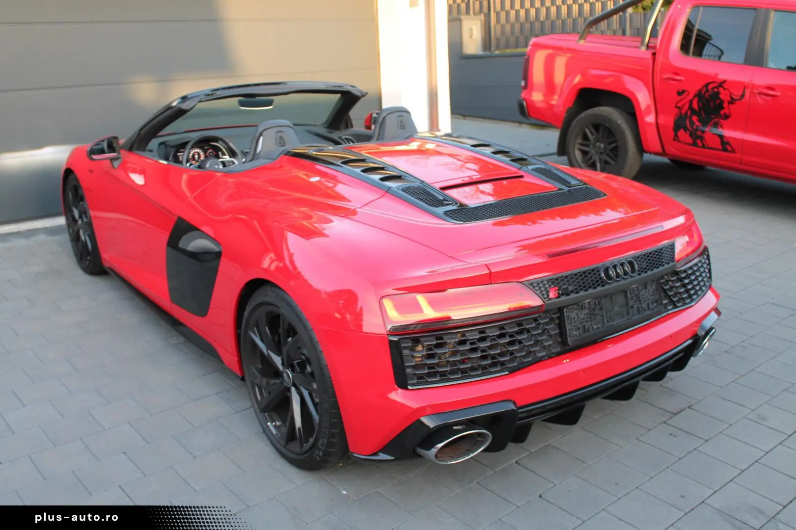 AUDI R8 Spyder V10 Performance