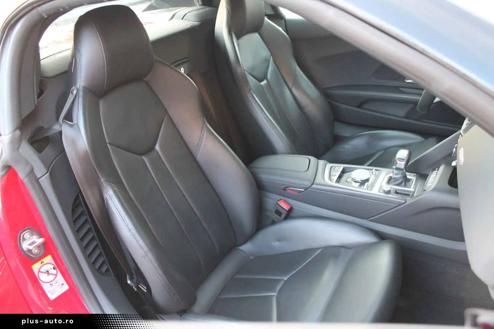 AUDI R8 Spyder V10 Performance