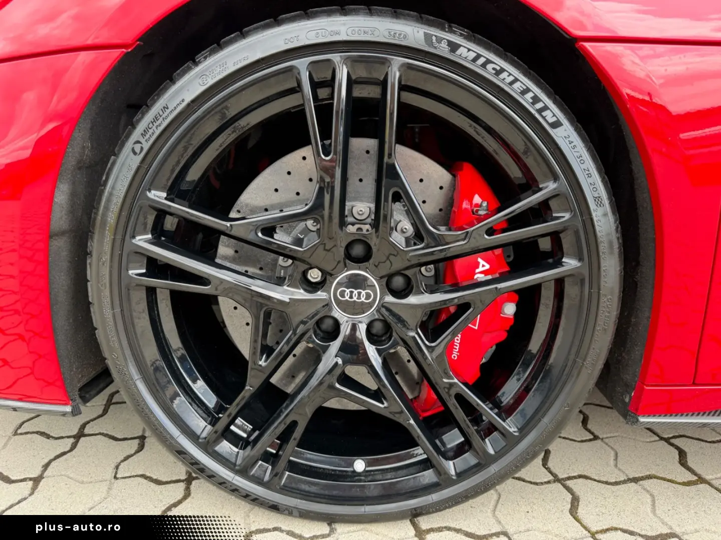 AUDI R8 Coupe V10 Performance Exclusive Carbon