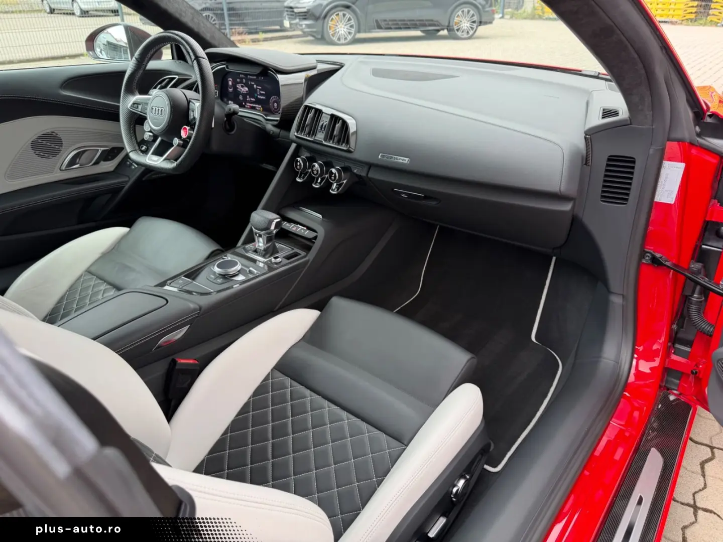 AUDI R8 Coupe V10 Performance Exclusive Carbon