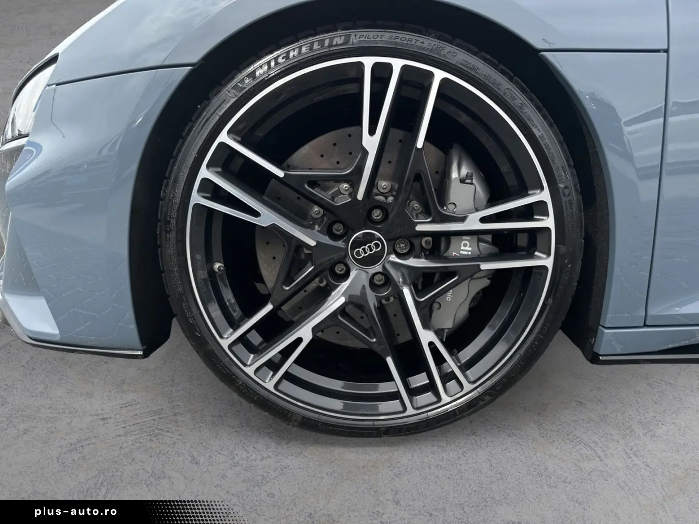 AUDI R8 Spyder V10 Performance Ceramic LED B&O