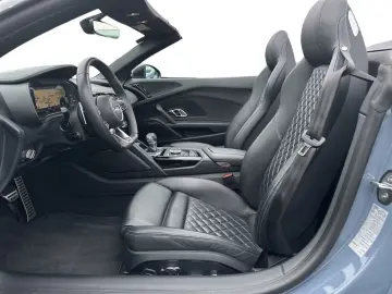 AUDI R8 Spyder V10 Performance Ceramic LED B&O
