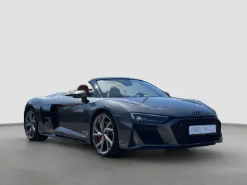 AUDI R8 Spyder V10 Quattro Karhu Edition B&O
