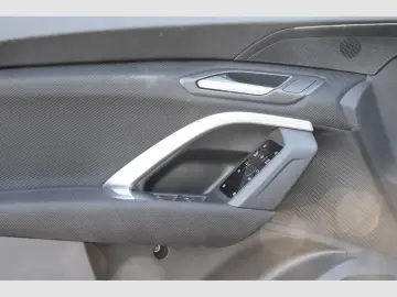 Audi Q5 2.0 TFSI 150 kW AHK Kamera LED MMI Exp.Plus