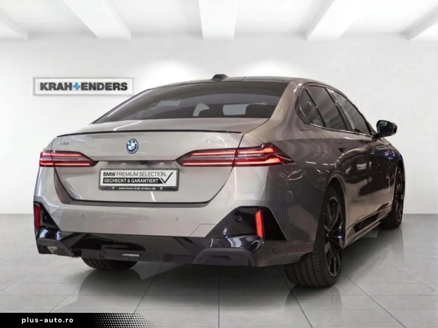BMW 530 exMSport AHK Panorama Navi HUD LED RFK Leder