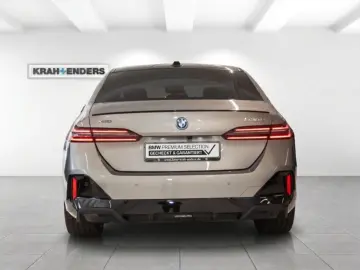 BMW 530 exMSport AHK Panorama Navi HUD LED RFK Leder
