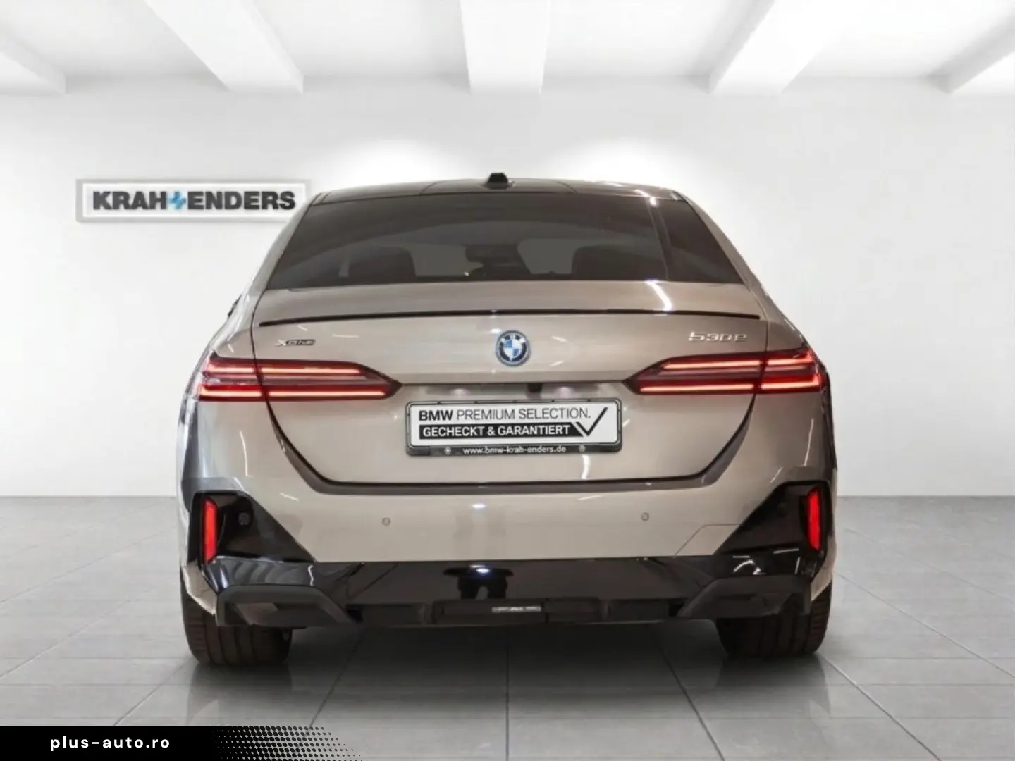 BMW 530 exMSport AHK Panorama Navi HUD LED RFK Leder