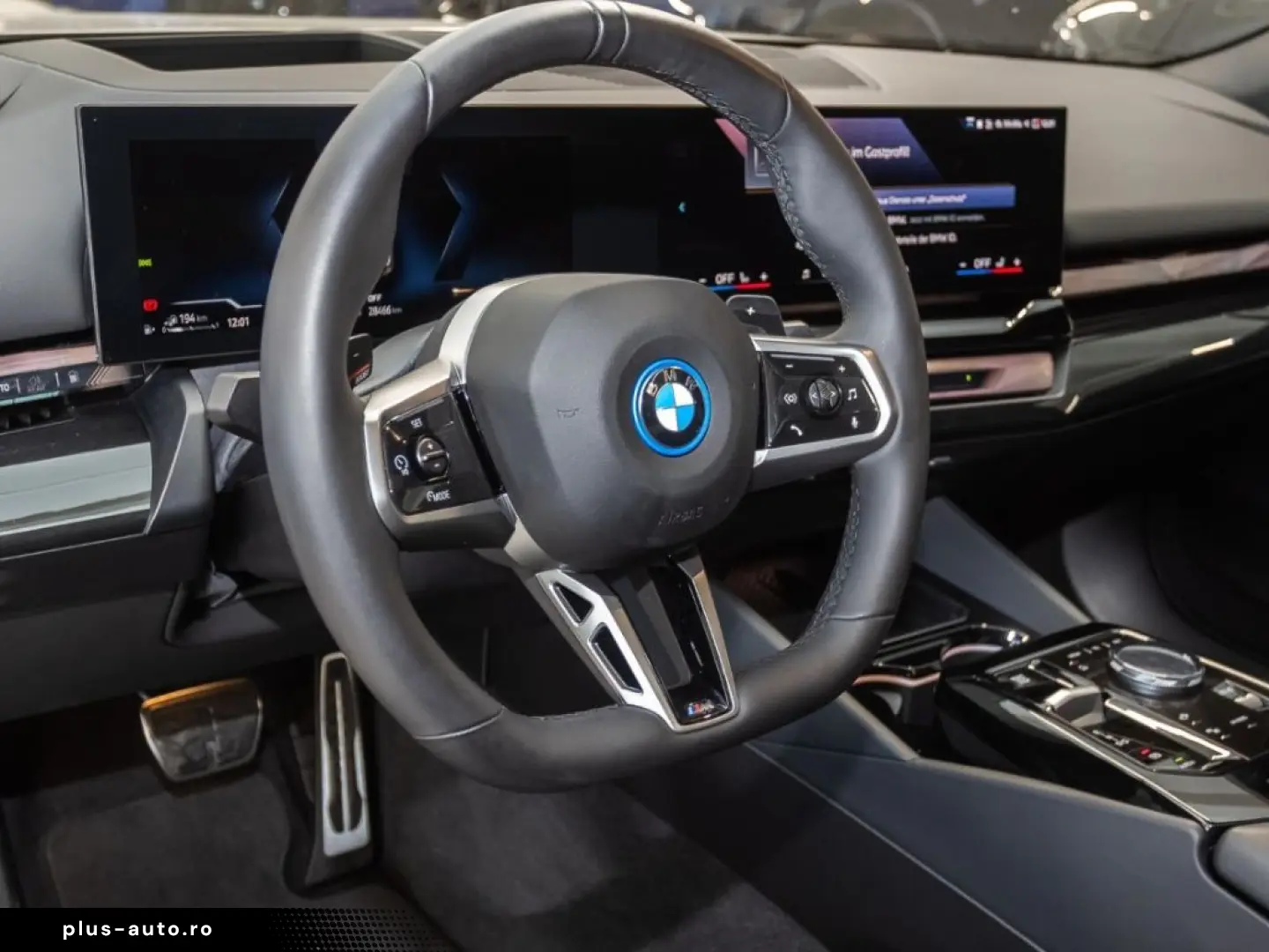 BMW 530 exMSport AHK Panorama Navi HUD LED RFK Leder