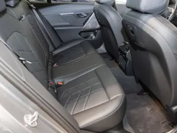 BMW 530 exMSport AHK Panorama Navi HUD LED RFK Leder