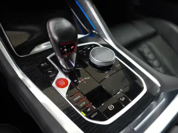 BMW X6 M Competition DRIVERS-PACK. H&K LED 21 LM 1HD