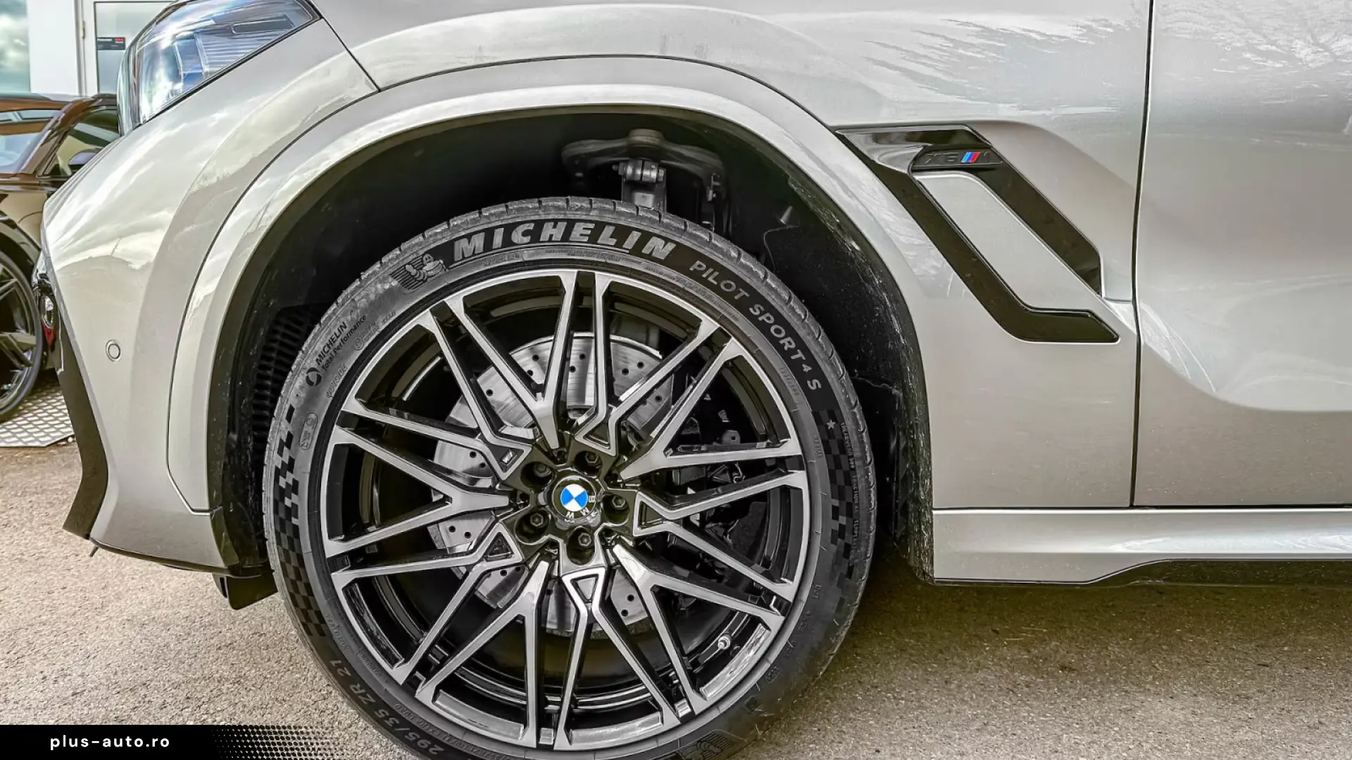 BMW X6 M Competition  Pano Display Soft Keles 360  A