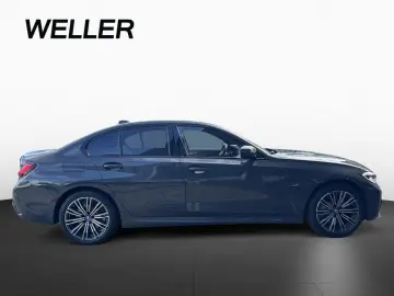 BMW 330e M Sport SpoSi LiveCoProf Laser HUD