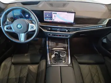 BMW X5 xDr50e M Sport Luft Pano AHK 360 H K HUD Soft