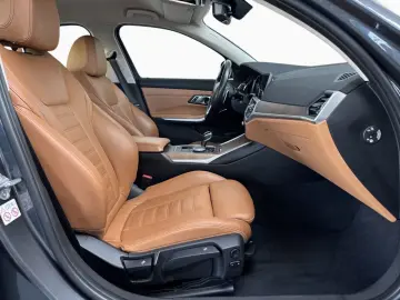 BMW 320d Limo Luxury