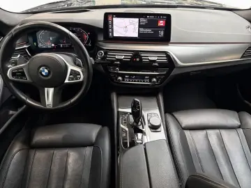 BMW 530d T. M SPORT PRO Laser HUD StHz KomfSi 360