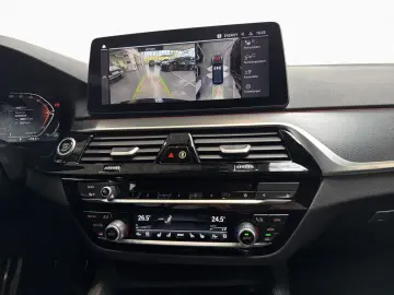 BMW 530d T. M SPORT PRO Laser HUD StHz KomfSi 360