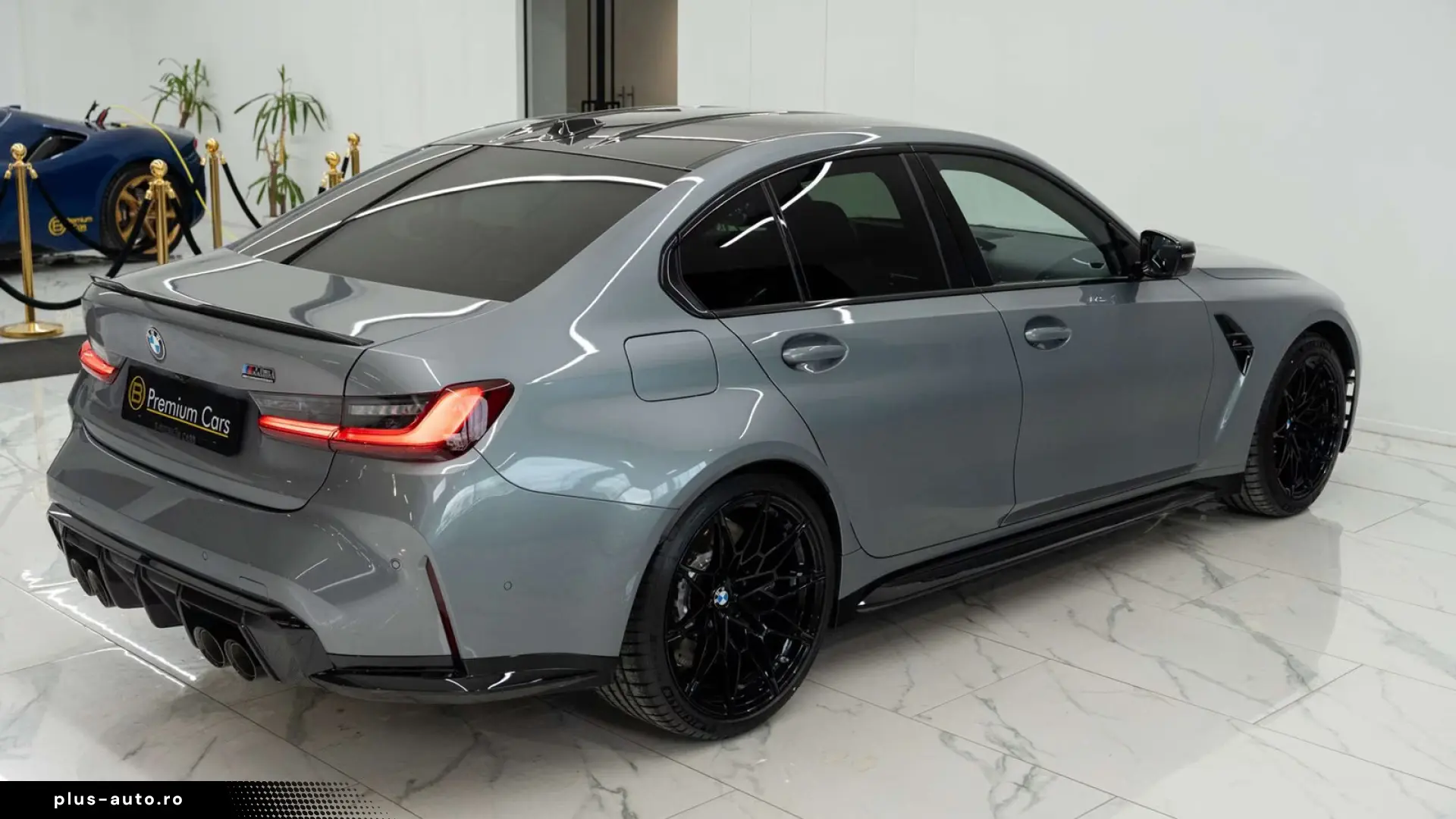 BMW M3 Competition xDrive Carbon pack! Full options!