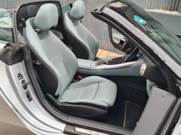 MERCEDES-BENZ SL 43 AMG  Premium  Burmester HAL Fahr…