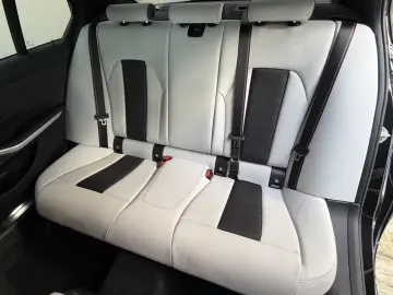 BMW M3 Competition xDrive Sitzlüft. Carbon ACC 360